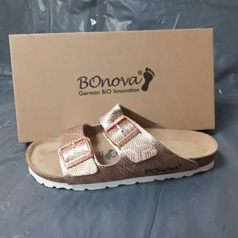 BOXED PAIR OF BONOVA SANDALS PINK PRINT DESIGN SIZE 6 UK