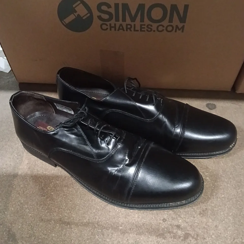 MEN'S BLACK LEATHER OXFORD SHOES – UK 13 (SIZE 13) – USED