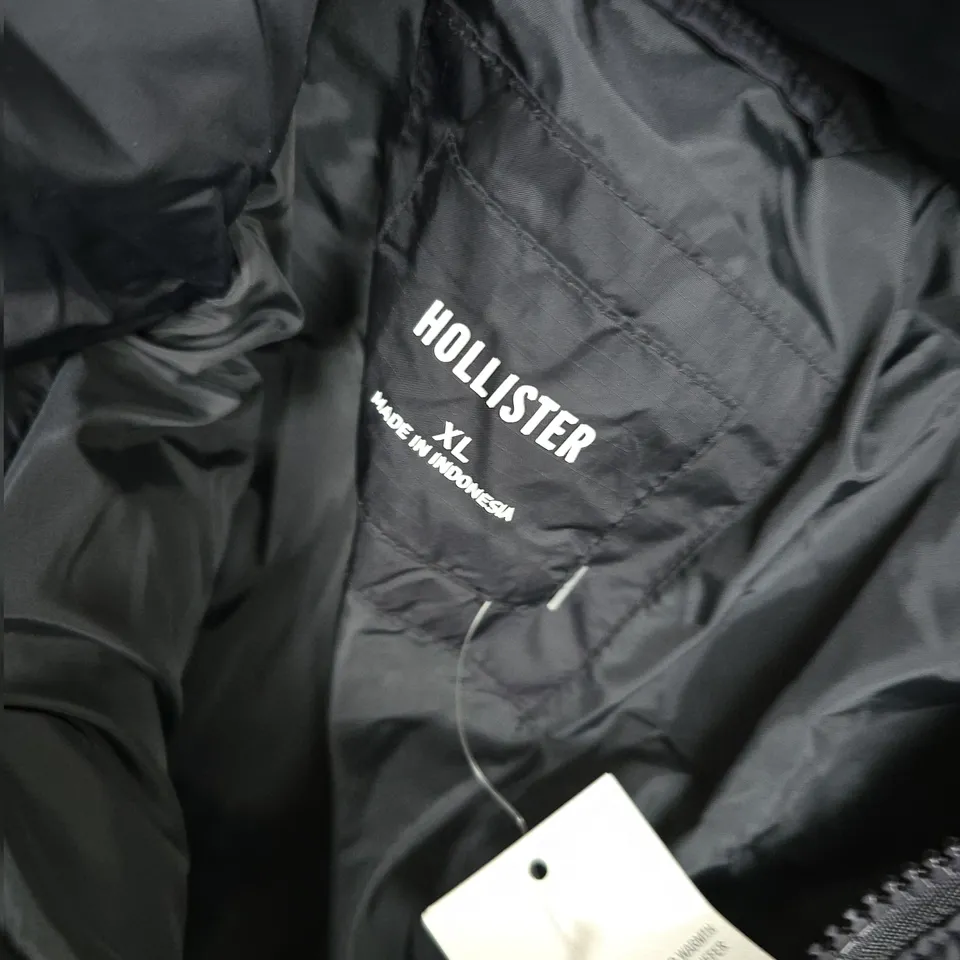HOLLISTER PUFFER JACKET – BLACK, THERMAL WARMTH TESTED, XL, MADE IN INDONESIA