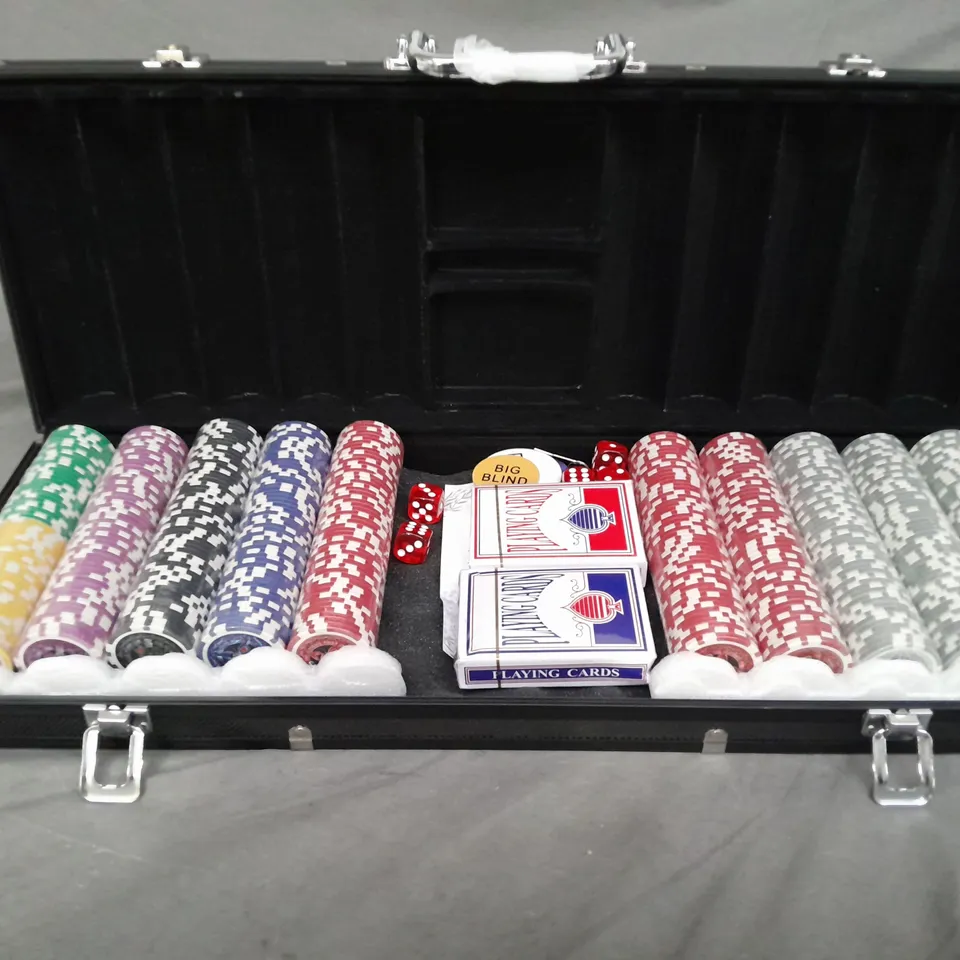 DISPLAY4TOP 300 PIECE TEXAS HOLDEM POKER CHIPS SET