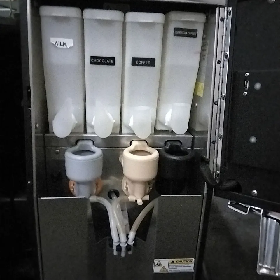 COFFETEK VITRO 4 GB COFFEE MACHINE