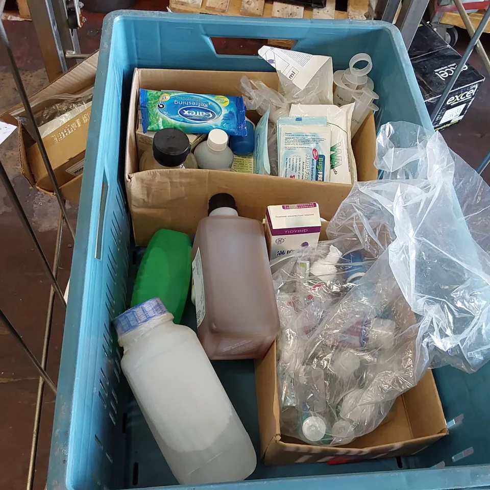 CAGE OF ASSORTED UNPROCESSED SANITARY PRODUCTS (CAGE NOT INCLUDED)