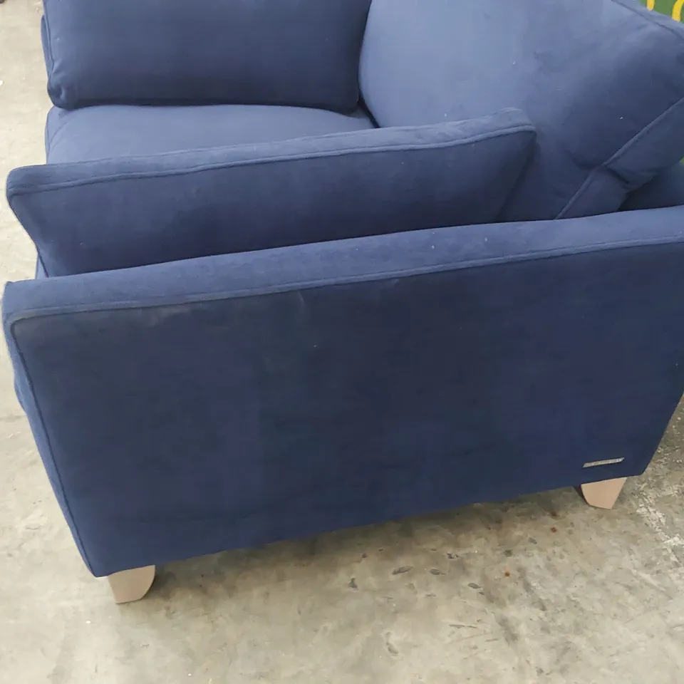 QUALITY BRITISH MADE LOUNGE Co EASY CHAIR WITH BOLSTER CUSHIONS BLUE PLUS FABRIC