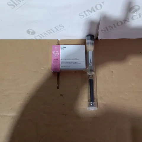BOXED IT MAKEUP TRIO SET