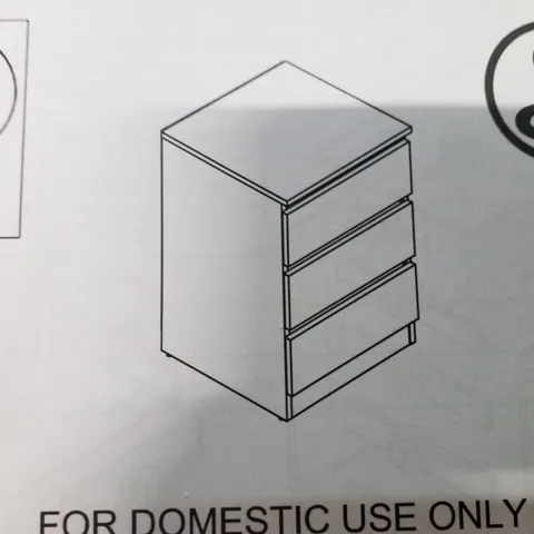 BOXED MALVERN 3 DRAWER BEDSIDE CABINET - GREY