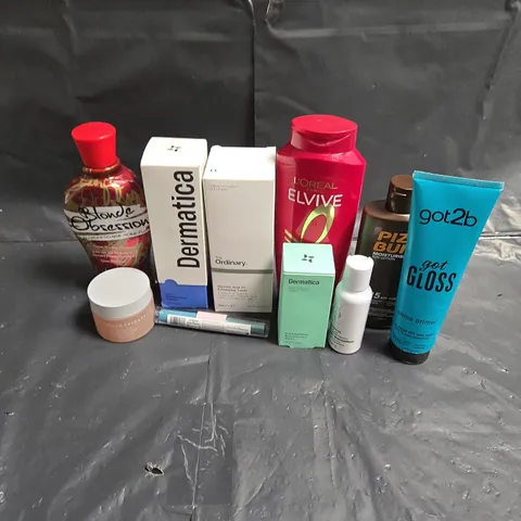 APPROXIMATEY 20 ASSORTED HEALTH AND BEAUTY PRODUCTS TO INCLUDE - DERMATICA DARK SPOT CORRECTING CREAM - SUMMER FRIDAYS GEL CREAM - THE ORDINARY EXFOLIATING TONER - ETC