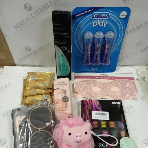 BOX OF APPROXIMATELY 20 ASSORTED HEALTH AND BEAUTY PRODUCTS TO INCLUDE DUREX PLAY LUBE, COLLAGEN GOLD POWDER EYE MASKS, MINI VACUUM CUP ETC