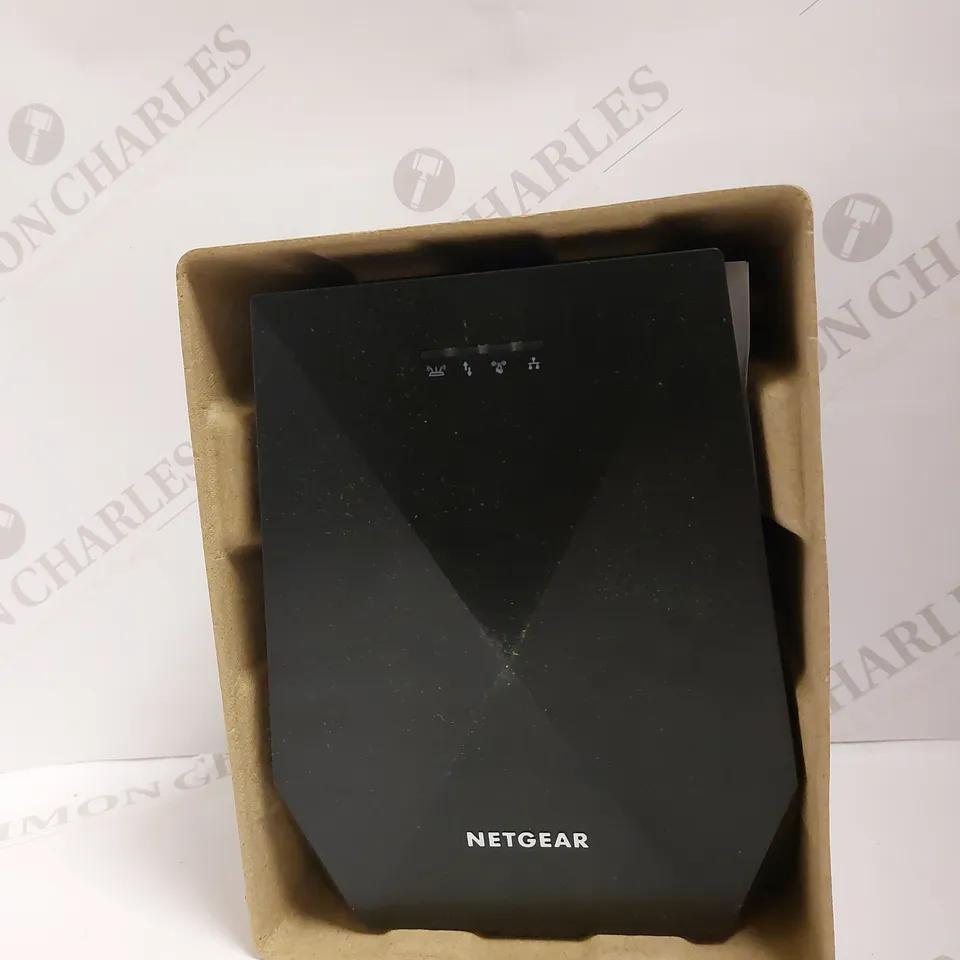 NETGEAR NIGHTHAWK X6 TRI-BAND WIFI MESH EXTENDER