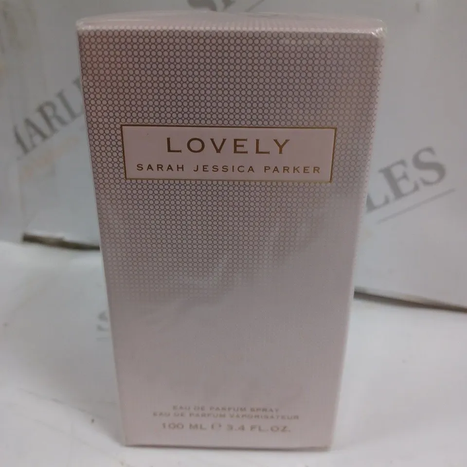 BOXED AND SEALED SARAH JESSICA PARKER LOVELY EAU DE PARFUM 100ML