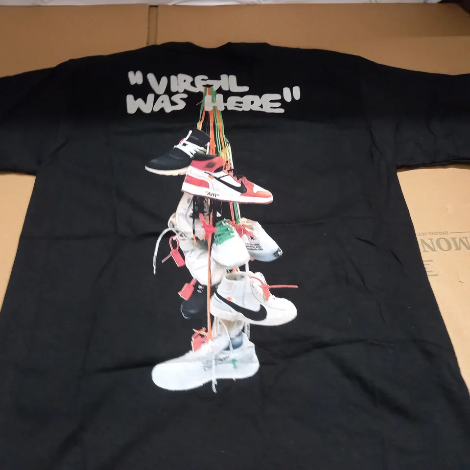 MIRACLES BLACK T-SHIRTS - M