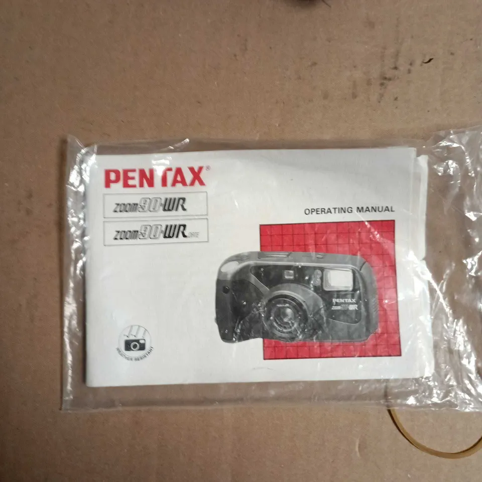 PENTAX ZOOM 90WR 35MM FILM CAMERA WITH MANUAL