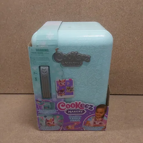 COOKEEZ MAKERY FREEZY CAKEZ PLAYSET