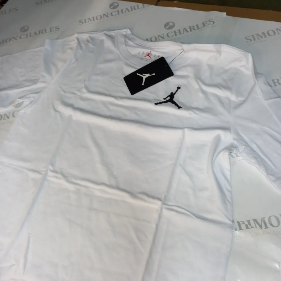 AIR JORDAN LOGO CASUAL T-SHIRT SIZE XL ( JUNIORS )