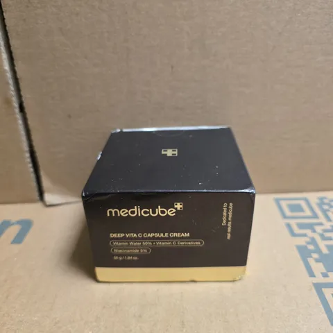 MEDICUBE DEEP VITA C CAPSULE CREAM – 56 G (BOXED)
