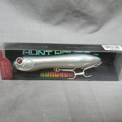 BOXED HUNT HOUSE FISHING LURE (SILVER/ORANGE/BLUE COLOUR)