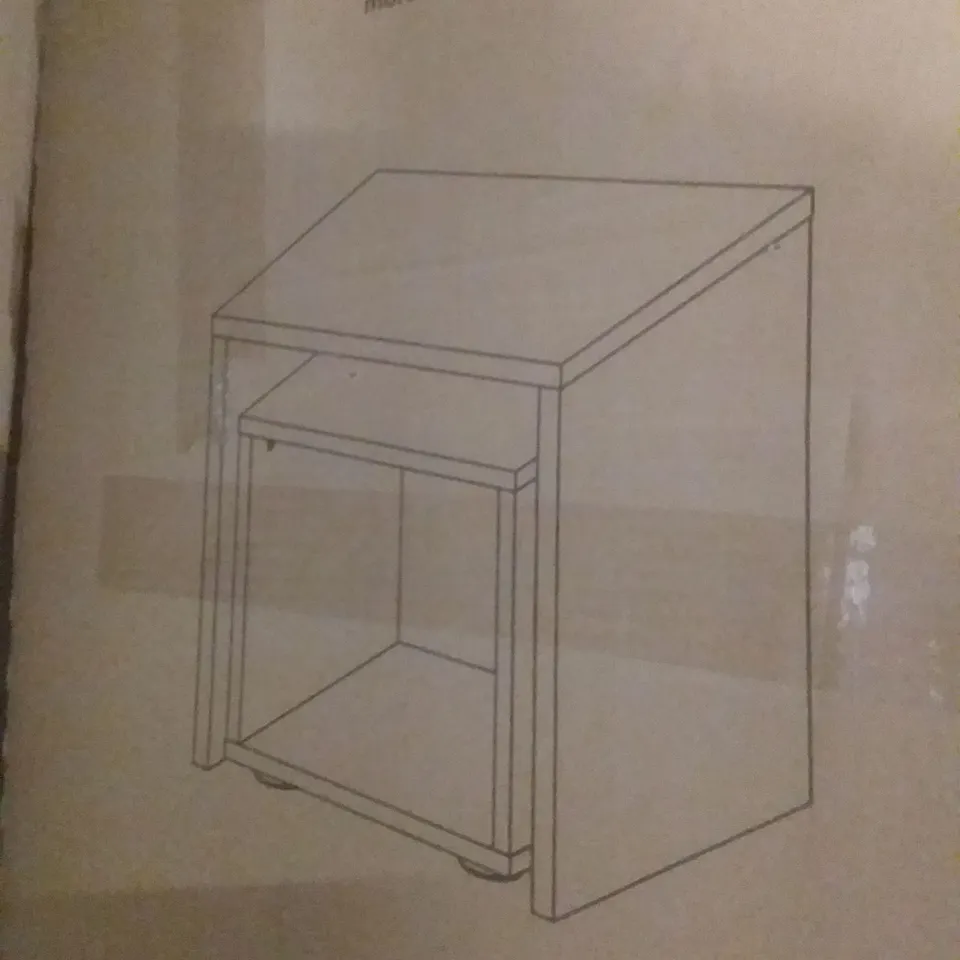 OAK TREE 2PIECE TABLE 