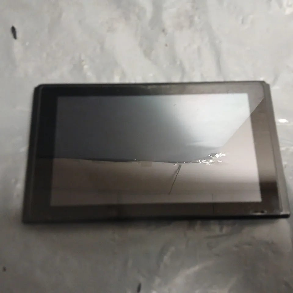unboxed Nintendo switch - hac-001