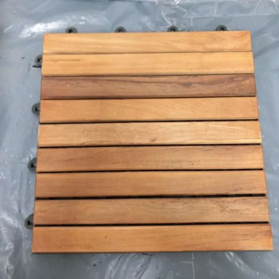 APPROXIMATELY 10 PIECES OF WOODEN TILES 30X 30CM 0.9SQM