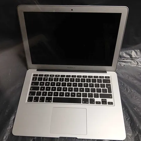 APPLE MACBOOK AIR 13-INCH (A1466, EMC 2632) LAPTOP – SILVER