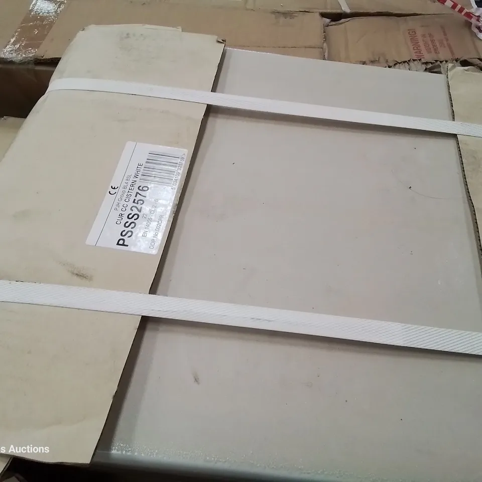 BOXED CLOSE COUPLED TOILET WC BOWL & CISTERN