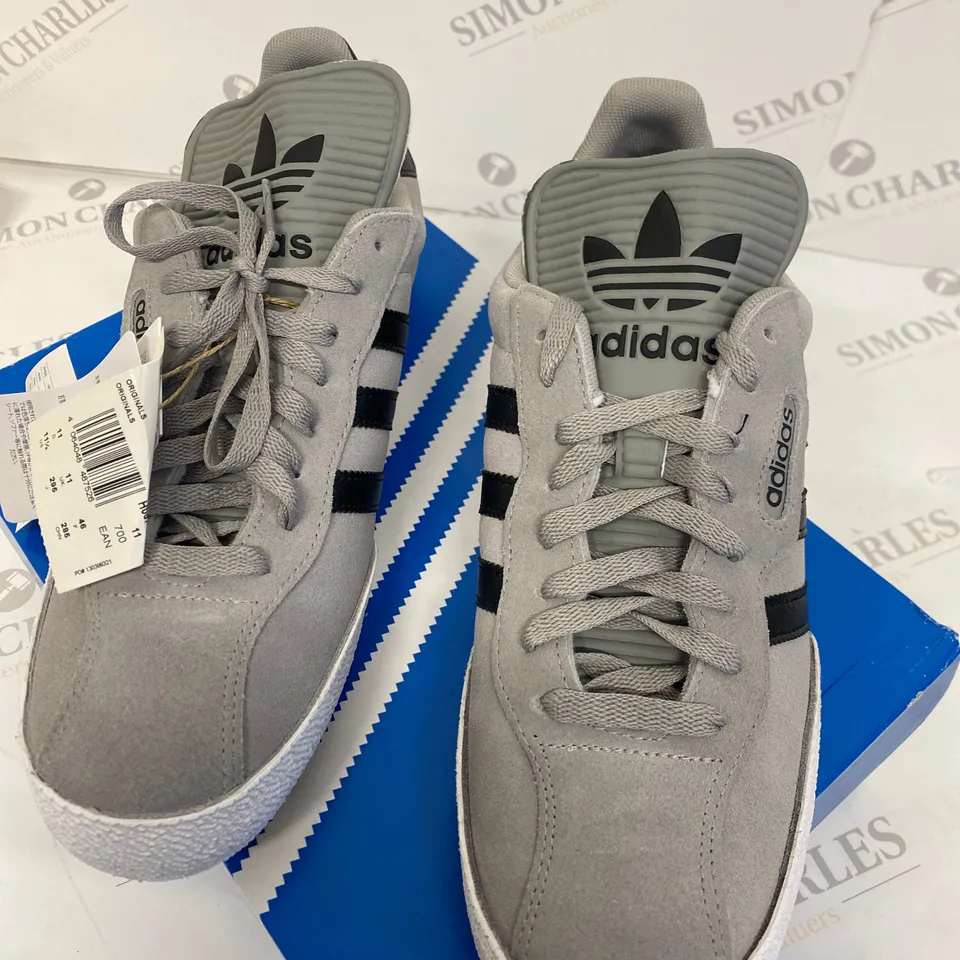 BOXED PAIR OF ADIDAS SAMBA GREY TRAINERS SIZE 11