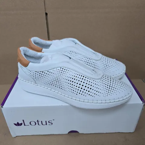 BOXED PAIR OF LOTUS LORENA WHITE LEATHER TRAINERS - EU 37