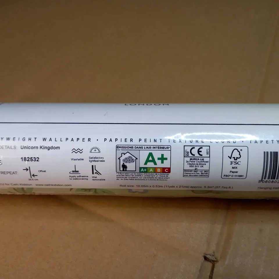 PACKAGED CATH KIDS LONDON UNICORN KINGDOM WALLPAPER