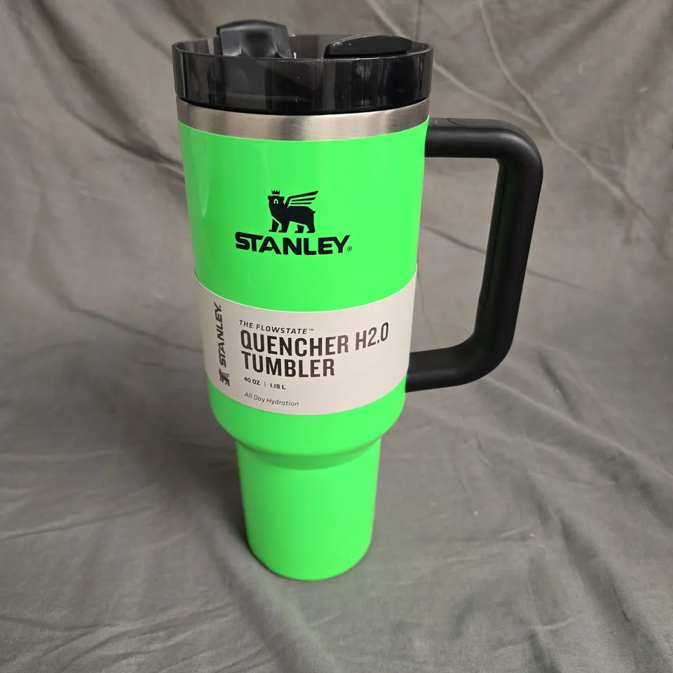 STANLEY THE FLOWSTATE QUENCHER H2.0 TUMBER IN NEON GREEN 1.18L