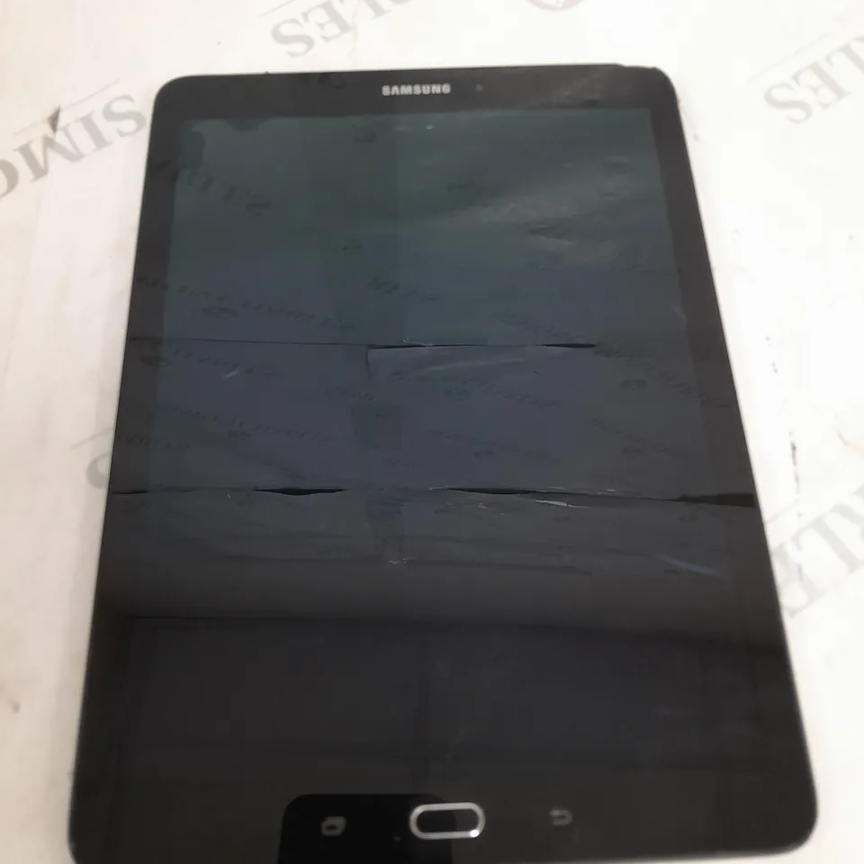 SAMSUNG SM-T813 TABLET IN BLACK