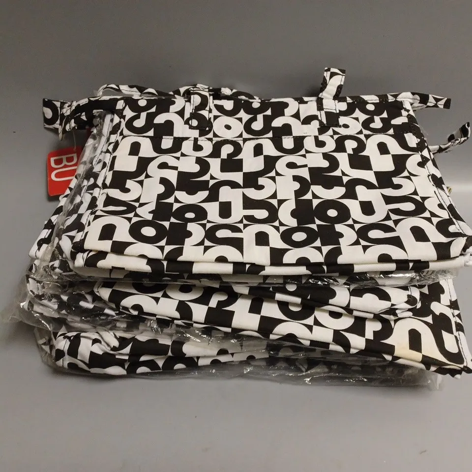 APPROXIMATELY 9 BAGS UNLIMITED COSMETICS BAG