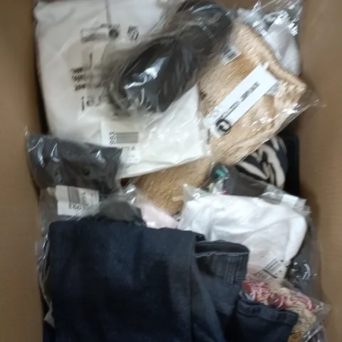 BOX OF APPROXIMATELY 20 ASSORTED CLOTHING ITEMS IN VARIOUS STYLES, COLORS AND SIZES 