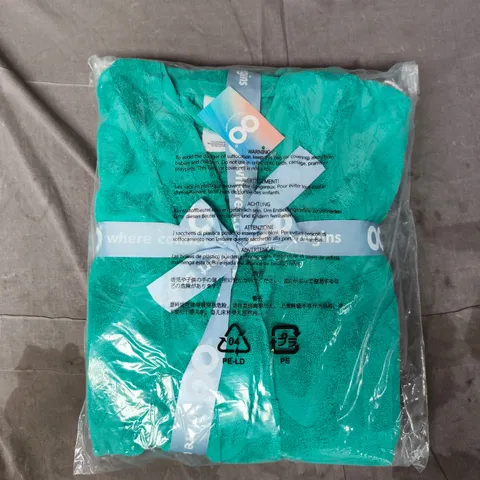BAGGED OODIE SWIRL SUMMER ROBE IN GREEN SIZE 2XL/3XL