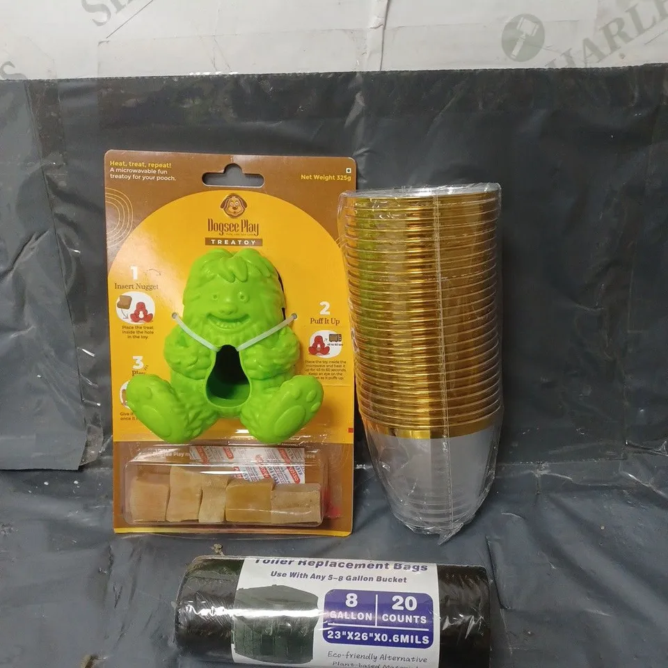 BOX OF APPROXIMATELY 15 ASSORTED HOUSEHOLD ITEMS TO INCLUDE DOG TREAT TOY, BIN BAGS AND PLASTIC CUPS