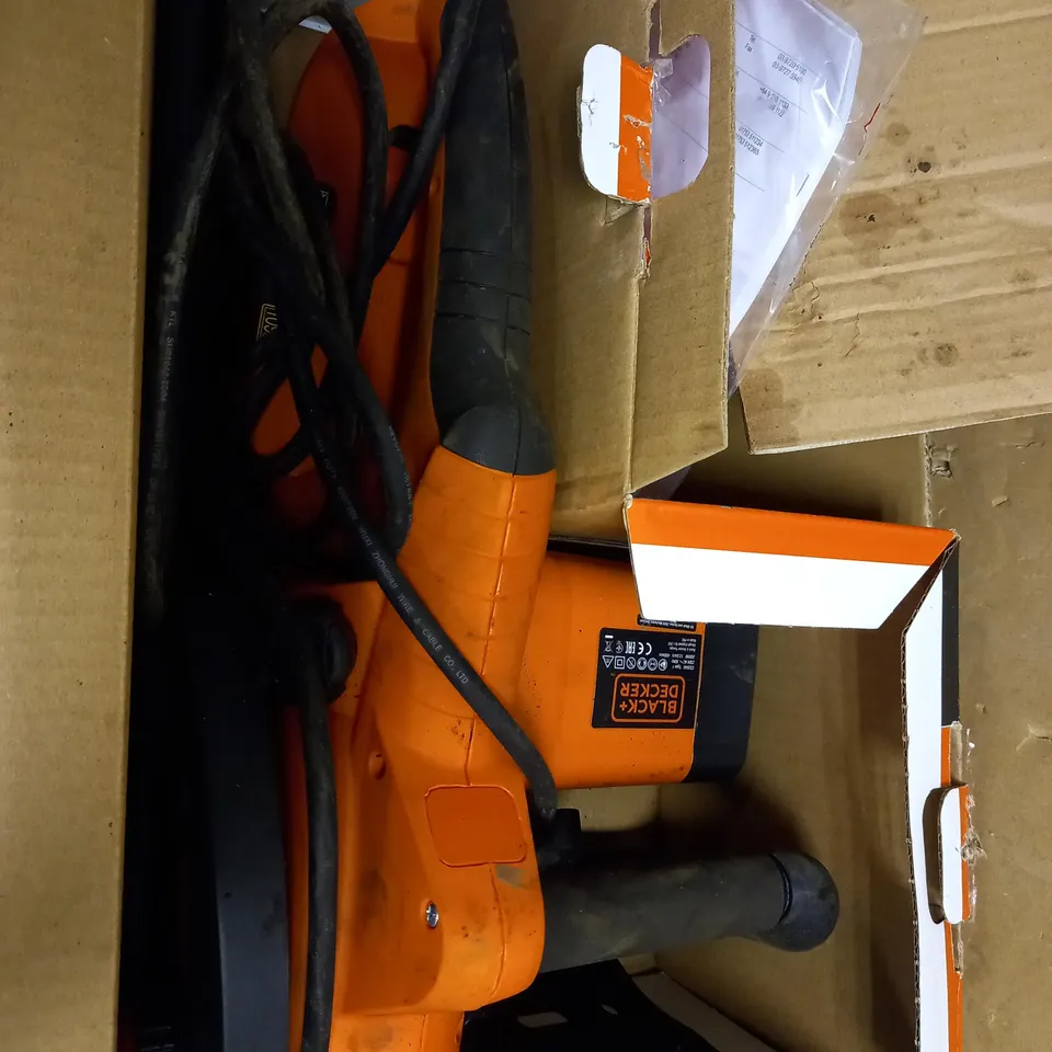 BLACK & DECKER 2000W CHAIN SAW