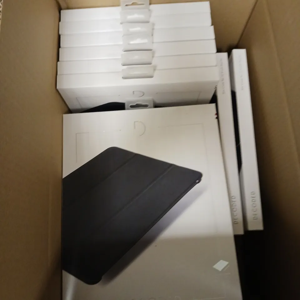BOXED LOT OF APPROXIMATELY 20 DECODED SLIM COVER FOR IPAD PRO