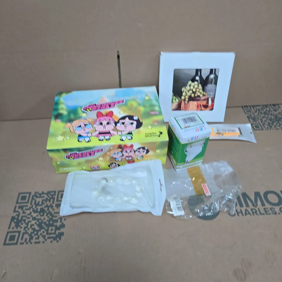 PALLET OF LARGE QUANTITY OF ASSORTED ITEMS TO INCLUDE POWERPUFF GIRLS SUPRISE BLIND BOXES, LED BULBS, WATCH STRAPS, ETC