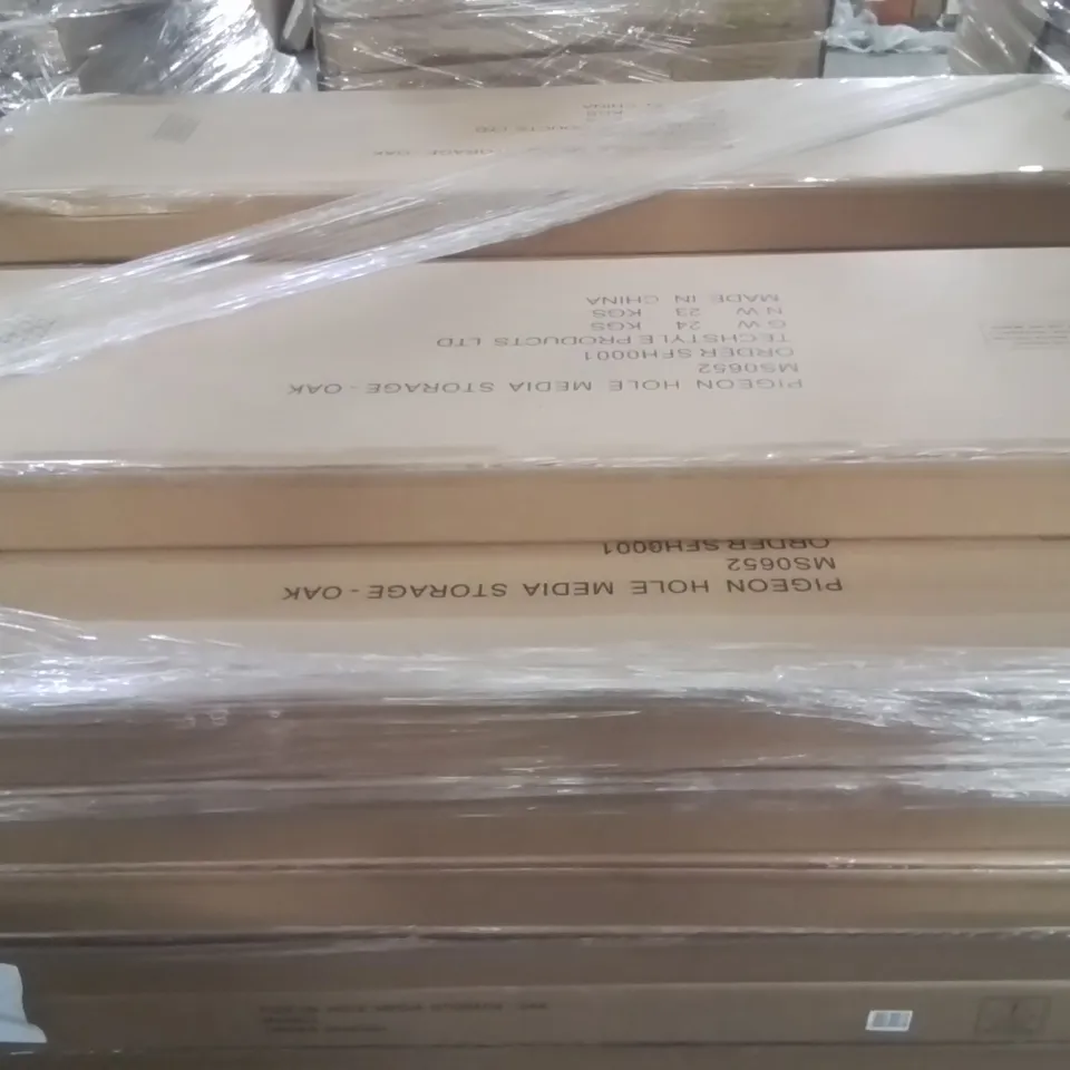 PALLET CONTAINING LARGE QUANTITY OF PIGEON HOLE MEDIA STORAGE -OAK-
