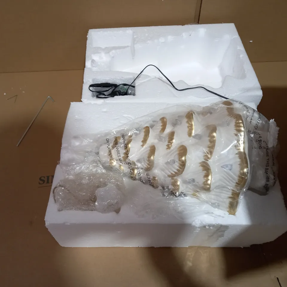 ANGEL PRE-LIT CIRCLING CHARACTER NOSTALGIC TREE