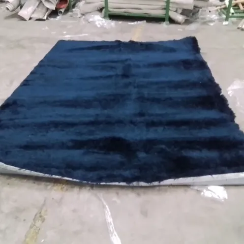 QUALITY DESIGNER AREA RUG - APPROXIMATELY 284X200