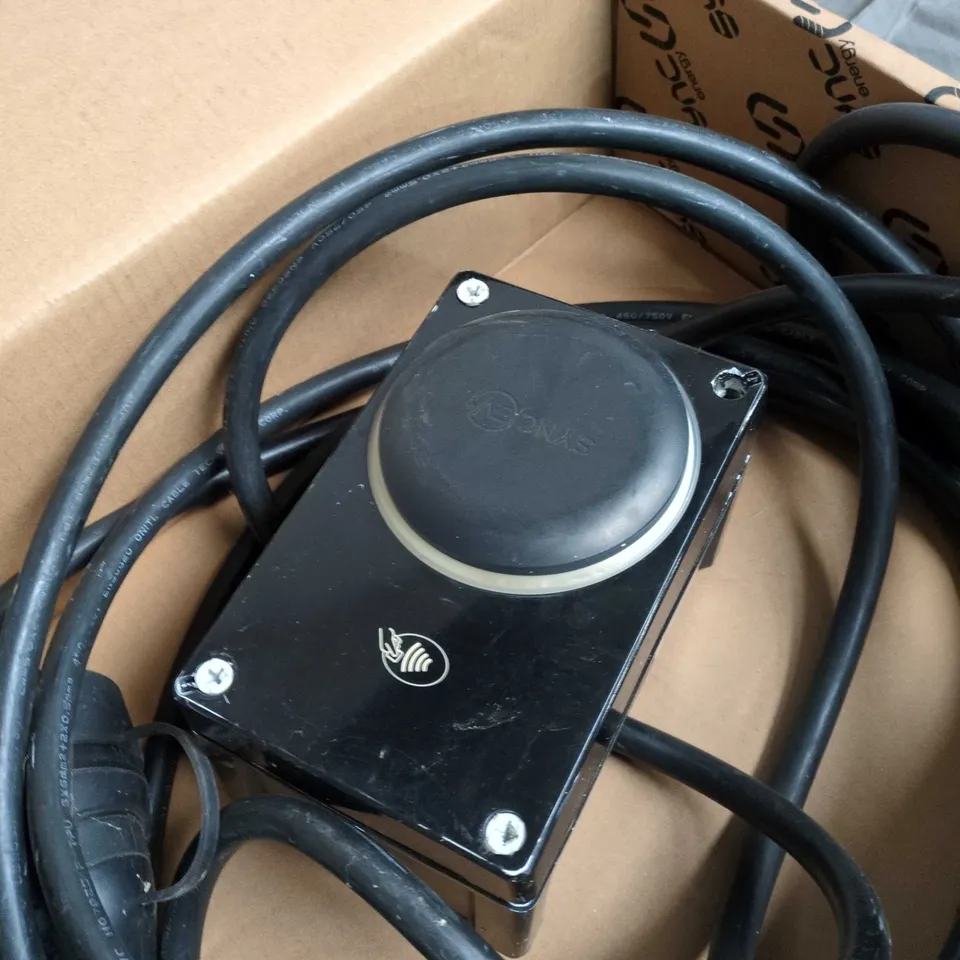 SYNC ENERGY WALL CHARGER 2 - TETHERED EV CHARGER (7.4KW, TYPE 2)