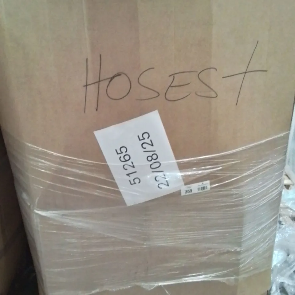 PALLET CONTAINING A LARGE QUANTITY OF ASSORTED HOSE PIPES, POOL INFLATABLES ECT
