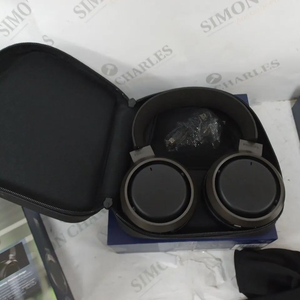 BOXED PHILIPS HEADPHONES FIDELIO L3