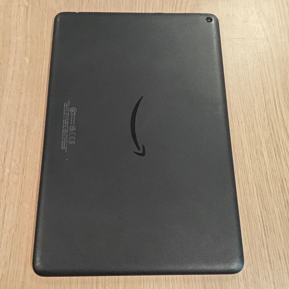 UNBOXED AMAZON 32GB TABLET IN BLACK - T76N2B
