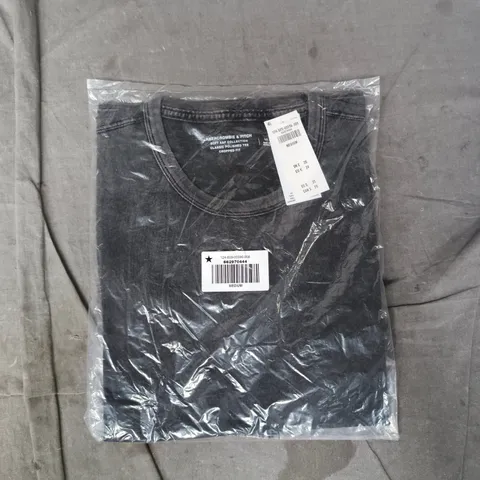 ABERCROMBIE & FITCH CROPPED FIT CLASSIC POLISHED T-SHIRT IN CHARCOAL SIZE MEDIUM