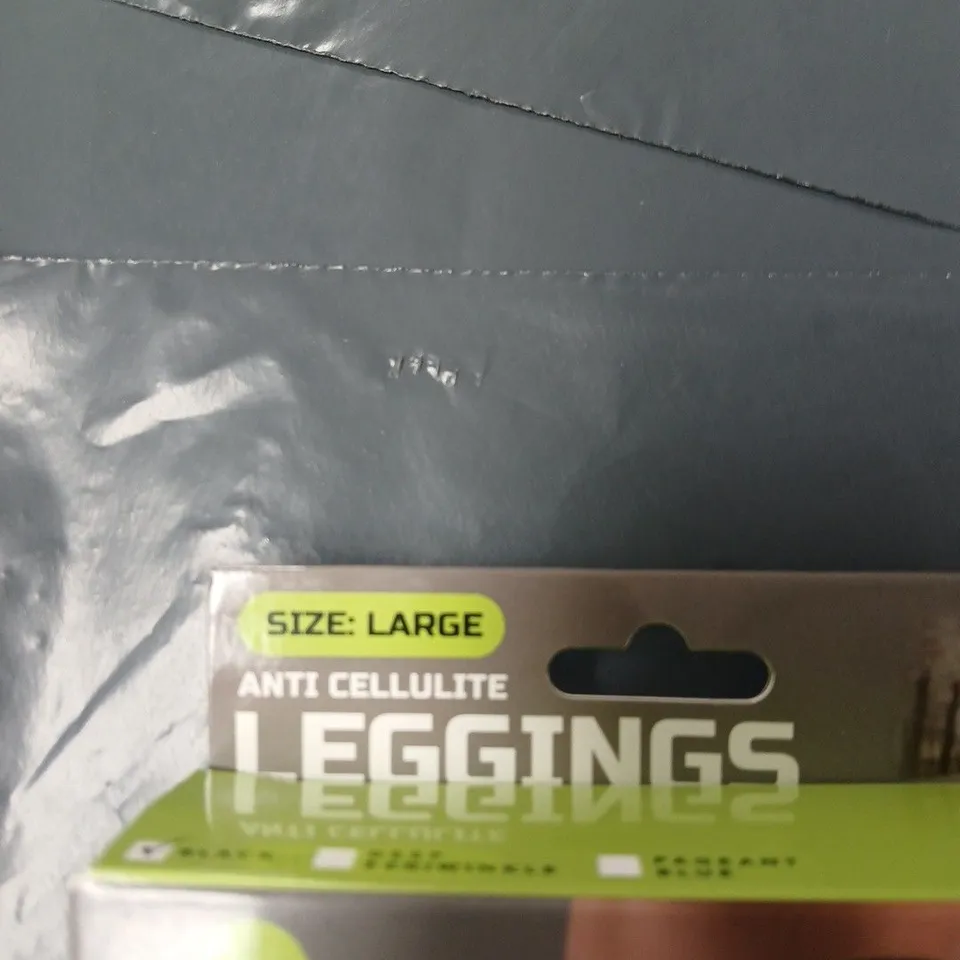 GREEN DROP ANTI-CELLULITE LEGGINGS – SIZE LARGE 