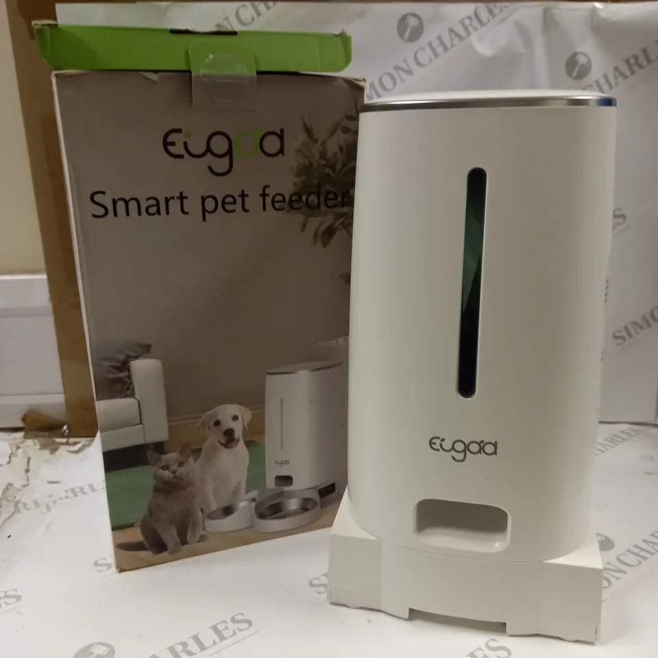 BOXED EIGAA SMART PET FEEDER