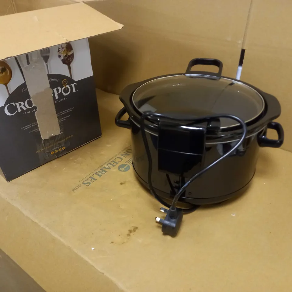 CROCK POT SLOW COOKER 