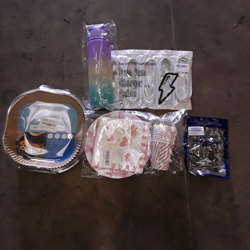 PALLET OF ASSORTED PRODUCTS TO INCLUDE; UNBRANDED WATER BOTTLE - PREMIUM CHARGER CABLE - AIR FRYER PAPER LINERS ECT