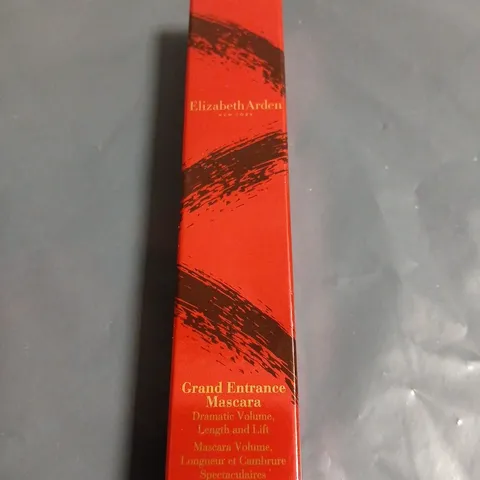 ELIZABETH ARDEN GRAND ENTRANCE MASCARA – BOXED