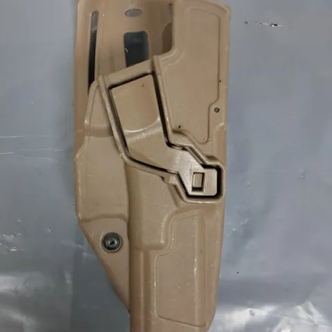 PLASTIC BELT MOUNTED PISTOL HOLSTER IN KHAKI